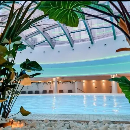 Hanza Tower Luxury Jacussi & Pool & Sauna Štetín
